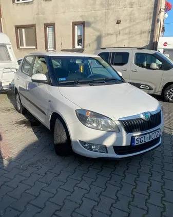 skoda Skoda Fabia cena 15000 przebieg: 256800, rok produkcji 2012 z Knurów